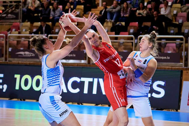 Flora STOIANOV (17) of Switzerland BASKET BALL : Luxembourg vs Suisse - FIBA Qualication Euro 2023 - 11 11 2021 AnnDeeLamour Panoramic 