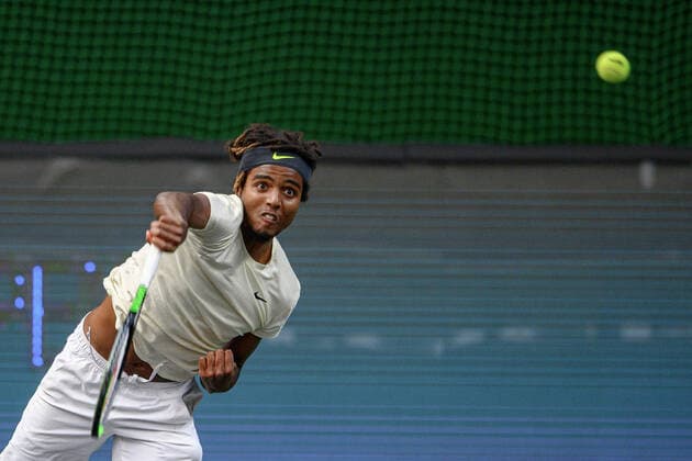 211112 Elias Ymer of Sweden competes in men s semi final s Doubles match during Stockholm Open of the Stockholm Open on November 12, 2021 in Stockholm. Photo: Simon Hastegard BILDBYRAN kod SH SH0191 tennis stockholm open 6 bbeng dubbel Copyright: SIMONxHASTEGARD BB211112SH002