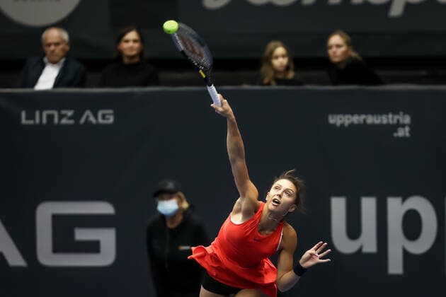 TENNIS - WTA, Tennis Damen Upper Austria Ladies Linz LINZ,AUSTRIA,12.NOV.21 - TENNIS - WTA Tour, Upper Austria Ladies Linz. Image shows Jaqueline Cristian (ROU).  GEPAxpictures xManfredxBinder