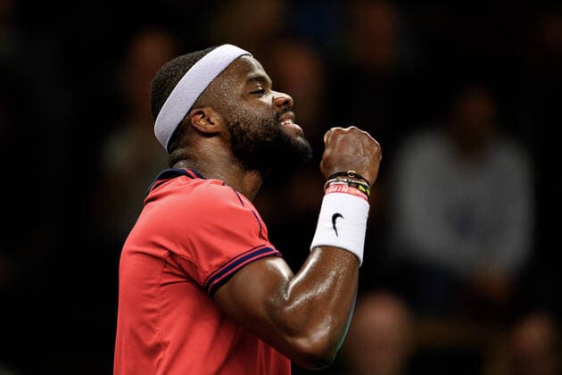 211112 Frances Tiafoe of USA competes in men s semi final s singles match during Stockholm Open of the Stockholm Open on November 12, 2021 in Stockholm. Photo: Simon Hastegard BILDBYRAN kod SH SH0191 tennis stockholm open 6 bbeng jubel Copyright: SIMONxHASTEGARD BB211112SH043