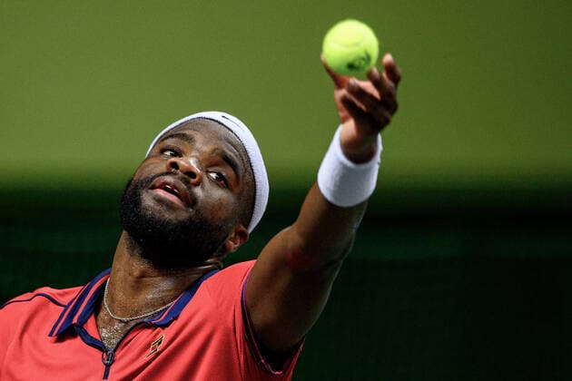 211112 Frances Tiafoe of USA competes in men s semi final s singles match during Stockholm Open of the Stockholm Open on November 12, 2021 in Stockholm. Photo: Simon Hastegard BILDBYRAN kod SH SH0191 tennis stockholm open 6 bbeng Copyright: SIMONxHASTEGARD BB211112SH051