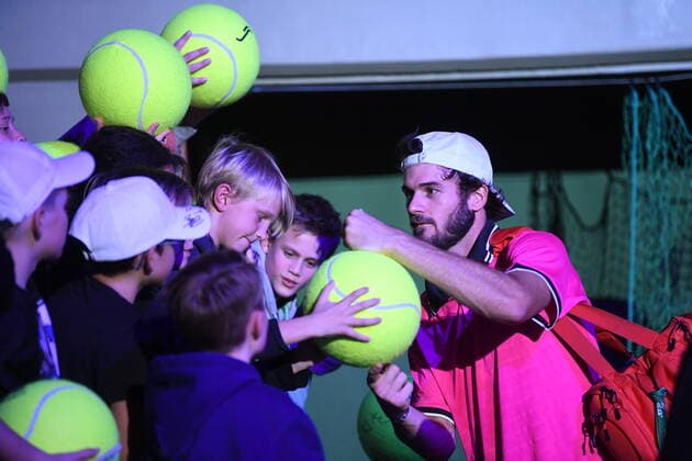 STOCKHOLM 20211112 Tommy Paul of USA signing atographers to young fans after he won the semi final against Frances Tiafoe of USA during Stockholm Open 2021 in at the Royal Tennis Hall Friday Nov. 12, 2021. STOCKHOLM SWEDEN TENNIS x10080x