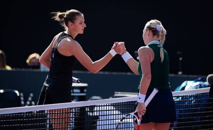 Mandatory Credit: Photo by Rob Prange Shutterstock (12596805ah) Karolina Pliskova of the Czech Republic & Anett Kontaveit of Estonia in action during the second round robin doubles match at the 2021 Akron WTA, Tennis Damen Finals Guadalajara WTA tennis tournament Akron WTA Finals, Day 3, Tennis, Panamerican Tennis Center Guadalajara, Mexico - 12 Nov 2021 Akron WTA Finals, Day 3, Tennis, Panamerican Tennis Center Guadalajara, Mexico - 12 Nov 2021  Copyright: xRobxPrange Shutterstockx 12596805ah