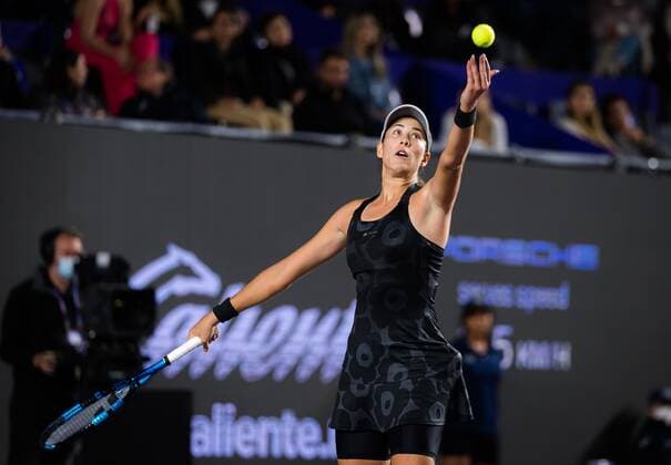 Mandatory Credit: Photo by Rob Prange Shutterstock (12596805dj) Garbine Muguruza of Spain in action during the second round robin match at the 2021 Akron WTA, Tennis Damen Finals Guadalajara WTA tennis tournament Akron WTA Finals, Day 3, Tennis, Panamerican Tennis Center Guadalajara, Mexico - 12 Nov 2021 Akron WTA Finals, Day 3, Tennis, Panamerican Tennis Center Guadalajara, Mexico - 12 Nov 2021  Copyright: xRobxPrange Shutterstockx 12596805dj
