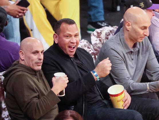 November 12, 2021, Los Angeles, California, USA: Minnesota Timberwolves Alex Rodriguez attends the regular season NBA, Basketball Herren, USA game between the Los Angeles Lakers and the Minnesota Timberwolves on Friday November 12, 2021 at the Staples Center in Los Angeles, California. Lakers lose to Timberwolves, 83-107. PI Los Angeles USA - ZUMAp124 20211112_zaa_p124_006 Copyright: xJAVIERxROJASx