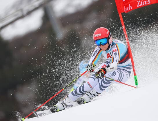 ALPINE SKIING - FIS WC Lech Zuers LECH,AUSTRIA,13.NOV.21 - ALPINE SKIING - FIS World Cup Lech Zuers, parallel giant slalom, ladies. Image shows Lena Duerr (GER).  GEPAxpictures xThomasxBachun