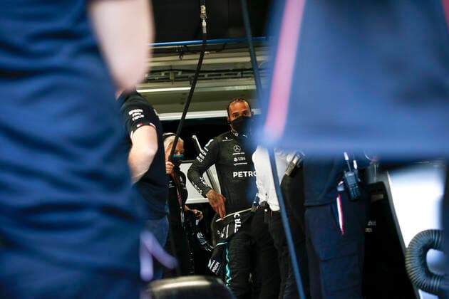44 Lewis Hamilton (GBR, Mercedes-AMG Petronas F1 Team), F1 Grand Prix of Brazil at Autodromo Jose Carlos Pace on November 13, 2021 in Sao Paulo, Brazil. (Photo by HOCH ZWEI) Sao Paulo Brazil