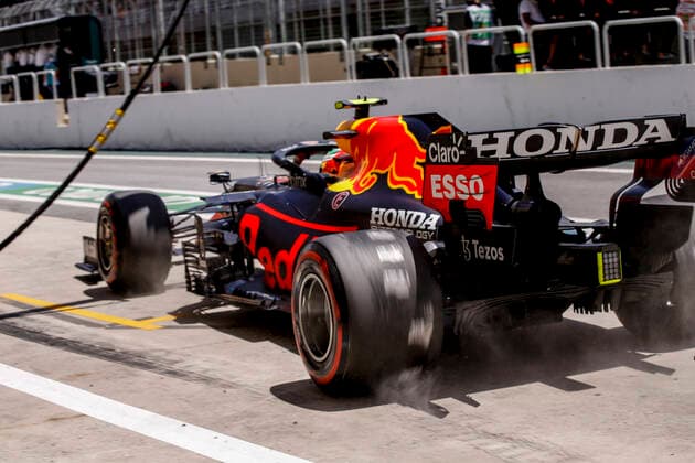11 Sergio Perez (MEX, Red Bull Racing), F1 Grand Prix of Brazil at Autodromo Jose Carlos Pace on November 13, 2021 in Sao Paulo, Brazil. (Photo by HOCH ZWEI) Sao Paulo Brazil