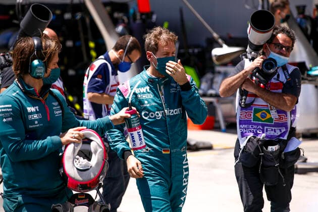 5 Sebastian Vettel (GER, Aston Martin Cognizant F1 Team), F1 Grand Prix of Brazil at Autodromo Jose Carlos Pace on November 13, 2021 in Sao Paulo, Brazil. (Photo by HOCH ZWEI) Sao Paulo Brazil