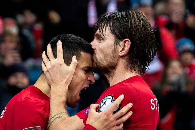 Sport Themen der Woche KW45 Sport Bilder des Tages 211113 Mohamed Elyounoussi and Stefan Strandberg of Norway celebrate after the 1-0 goal that was later disallowed due to offside during the FIFA World Cup, WM, Weltmeisterschaft, Fussball Qualifier football match between Norway and Latvia on November 13, 2021 in Oslo. Photo: Vegard Grott BILDBYRAN kod VG VG0197 bbeng fotball soccer football fotboll fifa world cup qualifiers vm-kvalifisering vm kvalik landskamp latvia lettland norge norway depp *** 211113 Mohamed Elyounoussi and Stefan Strandberg of Norway celebrate after the 1 0 goal that was later disallowed due to offside during the FIFA World Cup Qualifier football match between Norway and Latvia on November 13, 2021 in Oslo Photo Vegard Grott BILDBYRAN kod VG VG0197 bbeng fotball soccer football football fifa world cup qualifiers world cup world cup qualifier international latvia latvia norway norway norway depp,  Copyright: VEGARDxGRoTT BB211113VG113