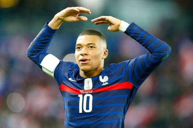 Paris, 13. November 2021, Europa WM Qualifiers Katar 2022 Frankreich - Kasachstan v.l.,Kylian Mbappe (FFF Frankreich) Torjubel, Goal celebration, celebrate the goal Copyright: AntonioxBorga