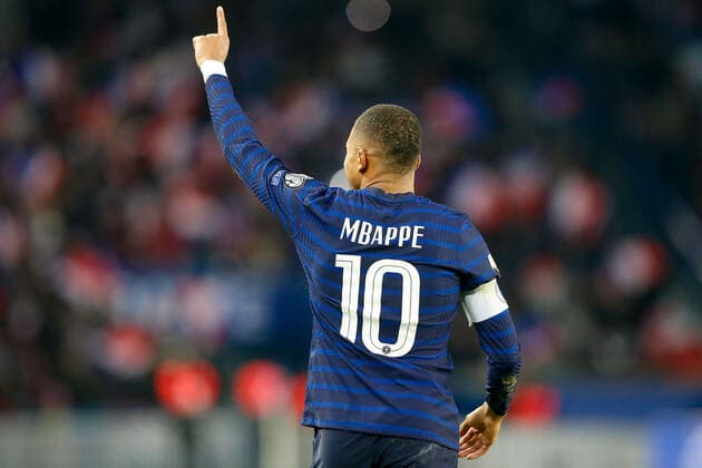 Paris, 13. November 2021, Europa WM Qualifiers Katar 2022 Frankreich - Kasachstan v.l.,Kylian Mbappe (FFF Frankreich) Torjubel, Goal celebration, celebrate the goal Copyright: AntonioxBorga