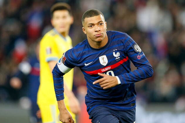 Paris, 13. November 2021, Europa WM Qualifiers Katar 2022 Frankreich - Kasachstan v.l.,Kylian MbappÃ (FFF Frankreich) Torjubel, Goal celebration, celebrate the goal Copyright: AntonioxBorga