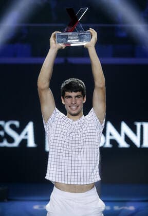 November 13, 2021, MILAN, ITALY: Carlos Alcaraz of Spain holds the trophy after winning the final match of the Next Gen ATP, Tennis Herren Finals against Sebastian Korda of Usa in Milan, Italy, 13 November 2021. The Next Gen Atp Finals runs from 09 November through 13 November.ANSA MATTEO BAZZI Next Gen ATP finals  - ZUMAa110 20211113_zaf_a110_052 Copyright: xMatteoxBazzix