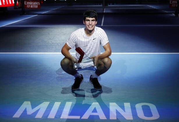November 13, 2021, MILAN, ITALY: Carlos Alcaraz of Spain holds the trophy after winning the final match of the Next Gen ATP, Tennis Herren Finals against Sebastian Korda of Usa in Milan, Italy, 13 November 2021. The Next Gen Atp Finals runs from 09 November through 13 November.ANSA MATTEO BAZZI Next Gen ATP finals  - ZUMAa110 20211113_zaf_a110_054 Copyright: xMatteoxBazzix