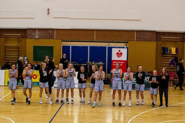 13.11.2021, 2. Toyota Damen Basketball Bundesliga Nord, DBBL, Saison 2021 2022, Damen, Chemcats Chemnitz - Eintracht Braunschweig Sieger ChemCats