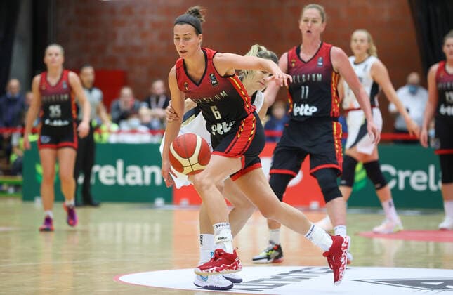 Belgium s Antonia Tonia Delaere fights for the ball during a basketball game between Belgian national basket team the Belgian Cats and Germany, Sunday 14 November 2021 in Kortrijk, a qualifier for the FIBA Women s EuroBasket 2023 tournament. VIRGINIExLEFOUR  x3135955x