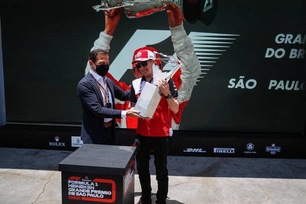 RAIKKONEN Kimi (fin), Alfa Romeo Racing ORLEN C41, portrait during the Formula 1 Heineken Grande Premio De Sao Paulo 2021, Sao Paulo Grand Prix, 19th round of the 2021 FIA Formula One World Championship, WM, Weltmeisterschaft from November 12 to 14, 2021 on the Interlagos Circuit, in Sao Paulo, Brazil - F1 - SAO PAULO GRAND PRIX 2021 - RACE DPPI Panoramic  00121040__V2_9549