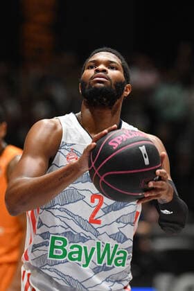 Corey Walden (FC Bayern Muenchen Basketball), Niners Chemnitz vs. FC Bayern Muenchen, 14.11.2021, BBL Pokal, Viertelfinale, GER, Saison 2021 2022 Niners Chemnitz vs. FC Bayern Muenchen, 14.11.2021, BBL Pokal, Viertelfinale, GER, Saison 2021 2022 Chemnitz Copyright: xBertxHarzer xEibner-xPressefotox