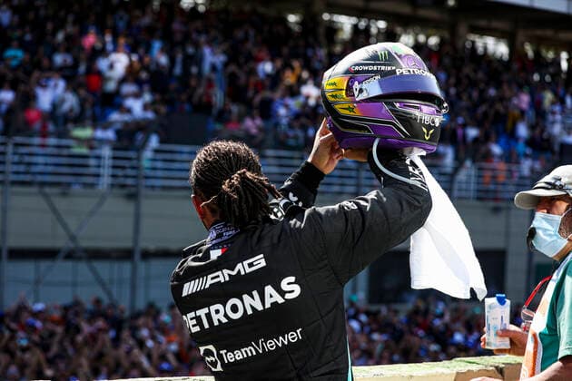 HAMILTON Lewis (gbr), Mercedes AMG F1 GP W12 E Performance, portrait during the Formula 1 Heineken Grande Premio De Sao Paulo 2021, Sao Paulo Grand Prix, 19th round of the 2021 FIA Formula One World Championship, WM, Weltmeisterschaft from November 12 to 14, 2021 on the Interlagos Circuit, in Sao Paulo, Brazil - F1 - SAO PAULO GRAND PRIX 2021 - RACE DPPI Panoramic  AV6_6668