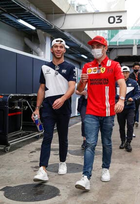 10 Pierre Gasly (FRA, Scuderia AlphaTauri Honda), 16 Charles Leclerc (MON, Scuderia Ferrari Mission Winnow), F1 Grand Prix of Brazil at Autodromo Jose Carlos Pace on November 14, 2021 in Sao Paulo, Brazil. (Photo by HOCH ZWEI) Sao Paulo Brazil
