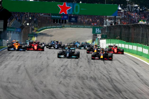 Start, 77 Valtteri Bottas (FIN, Mercedes-AMG Petronas F1 Team), 33 Max Verstappen (NED, Red Bull Racing), 4 Lando Norris (GBR, McLaren F1 Team), 55 Carlos Sainz (ESP, Scuderia Ferrari Mission Winnow), 11 Sergio Perez (MEX, Red Bull Racing), 16 Charles Leclerc (MON, Scuderia Ferrari Mission Winnow), F1 Grand Prix of Brazil at Autodromo Jose Carlos Pace on November 14, 2021 in Sao Paulo, Brazil. (Photo by HOCH ZWEI) Sao Paulo Brazil