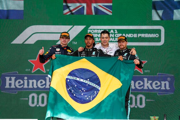 33 Max Verstappen (NED, Red Bull Racing), 44 Lewis Hamilton (GBR, Mercedes-AMG Petronas F1 Team), Leonardo Donisete da Silva (Mercedes-AMG Petronas F1 Team), 77 Valtteri Bottas (FIN, Mercedes-AMG Petronas F1 Team), F1 Grand Prix of Brazil at Autodromo Jose Carlos Pace on November 14, 2021 in Sao Paulo, Brazil. (Photo by HOCH ZWEI) Sao Paulo Brazil