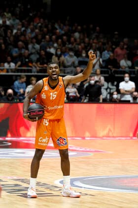 14.11.2021, easyCredit Basketball Bundesliga, Magentasport BBL Pokal, Saison 2020 2021, Herren, Chemnitz Niners - FC Bayern München Basketball Frantz Massenat, Niners Chemnitz Chemnitz Messe Chemnitz Sachsen Germany