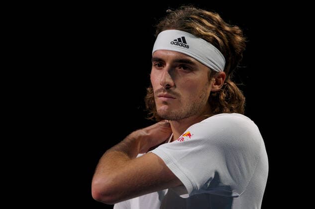 Tennis, ATP Finals in Turin, Stefanos Tsitsipas - Andrey Rublev Mandatory Credit: Photo by Ella Ling Shutterstock (12603333ce) Stefanos Tsitsipas of Greece walks onto court Nitto ATP, Tennis Herren World Tour Finals, Day 2, Tennis, Pala Alpitour, Turin, Italy - 15 Nov 2021 Nitto ATP World Tour Finals, Day 2, Tennis, Pala Alpitour, Turin, Italy - 15 Nov 2021  Copyright: xEllaxLing Shutterstockx 12603333ce