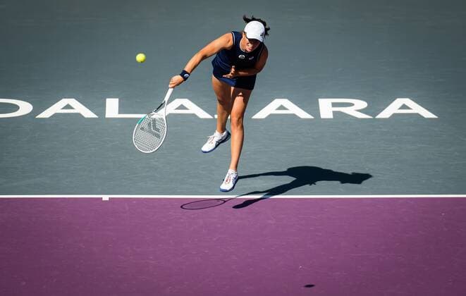 Tennis, WTA Finals in Guadalajara, Iga Swiatek - Paula Badosa Mandatory Credit: Photo by Rob Prange Shutterstock (12596813z) Iga Swiatek of Poland in action during the third round robin match at the 2021 Akron WTA, Tennis Damen Finals Guadalajara WTA tennis tournament Akron WTA Finals, Day 6, Tennis, Panamerican Tennis Center Guadalajara, Mexico - 15 Nov 2021 Akron WTA Finals, Day 6, Tennis, Panamerican Tennis Center Guadalajara, Mexico - 15 Nov 2021  Copyright: xRobxPrange Shutterstockx 12596813z