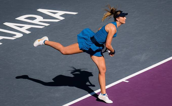 Tennis, WTA Finals in Guadalajara, Iga Swiatek - Paula Badosa Mandatory Credit: Photo by Rob Prange Shutterstock (12596813t) Paula Badosa of Spain in action during the third round robin match at the 2021 Akron WTA, Tennis Damen Finals Guadalajara WTA tennis tournament Akron WTA Finals, Day 6, Tennis, Panamerican Tennis Center Guadalajara, Mexico - 15 Nov 2021 Akron WTA Finals, Day 6, Tennis, Panamerican Tennis Center Guadalajara, Mexico - 15 Nov 2021  Copyright: xRobxPrange Shutterstockx 12596813t