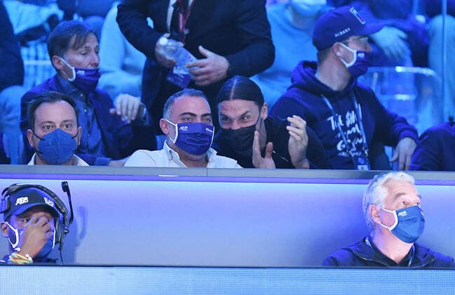 Sport Bilder des Tages November 15, 2021, TORINO: Zlatan Ibrahimovic at the Nitto ATP, Tennis Herren Finals in Turin, Italy, 14 November 2021..ANSA ALESSANDRO DI MARCO Zlatan Ibrahimovic at the Nitto ATP Finals in Turin  - ZUMAa110 20211115_zaf_a110_118 Copyright: xAlessandroxxxxxxxxDixMarcox