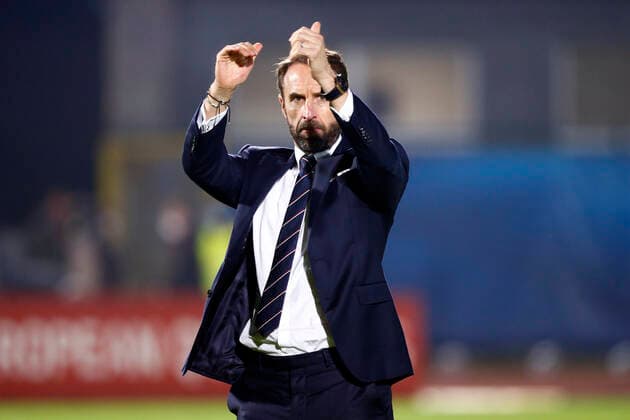 San Marino v England 2022 FIFA World Cup, WM, Weltmeisterschaft, Fussball Qualifiers England Manager Gareth Southgate gives the thumbs up to the fans at the end of the 2022 FIFA World Cup Qualifiers Group I match at Stadio Olimpico di Serravalle, Serravalle Content Not Available For UK Newspapers Copyright: xPaulxChestertonx FIL-16117-0164