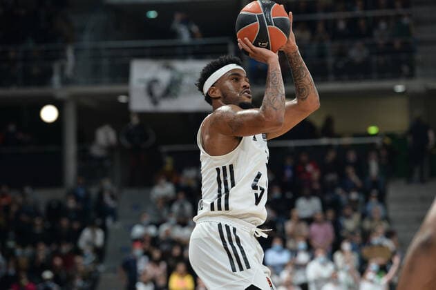 Chris James (asvel) BASKETBALL : LDLC ASVEL vs Real Madrid - Euroleague - 16 11 2021 FredericChambert Panoramic 