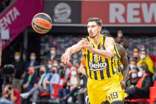 Nando de Colo 19 (Fenerbahce), FC Bayern Basketball vs. Fenerbahce Istanbul, Euroleague, 16.11.2021 Muenchen Bayern Deutschland