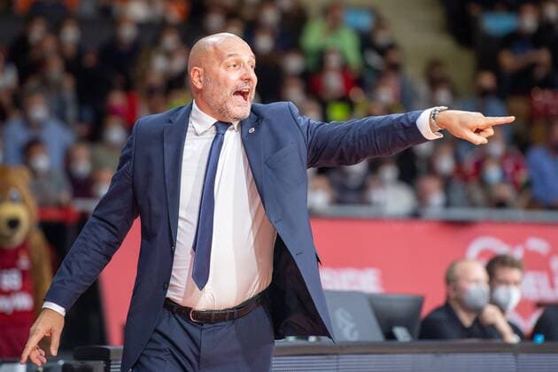 Head Coach Aleksandar Dordevic (Fenerbahce), FC Bayern Basketball vs. Fenerbahce Istanbul, Euroleague, 16.11.2021 Muenchen Bayern Deutschland