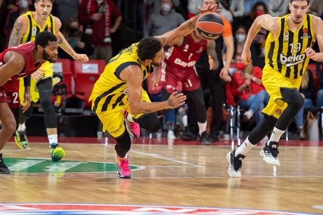 Jan Vesely 24 (Fenerbahce), FC Bayern Basketball vs. Fenerbahce Istanbul, Euroleague, 16.11.2021 Muenchen Bayern Deutschland