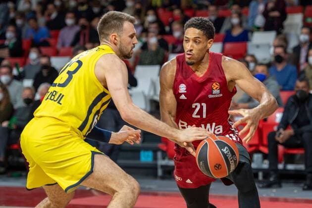 Marko Guduric 23 (Fenerbahce), Augustine Rubit 21 (FC Bayern), FC Bayern Basketball vs. Fenerbahce Istanbul, Euroleague, 16.11.2021 Muenchen Bayern Deutschland