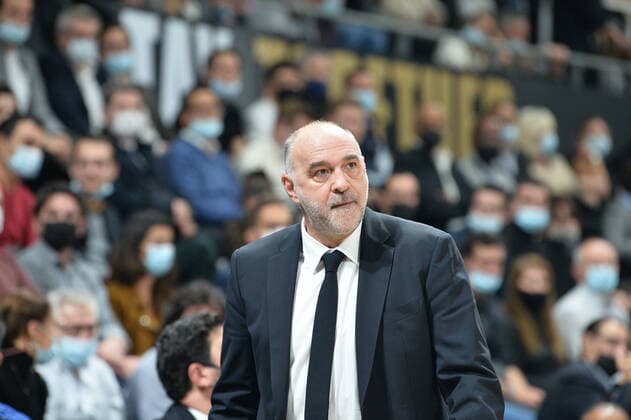 Basketball, Euroleague, ASVEL Lyon-Villeurbanne - Real Madrid Pablo Laso (entraineur real madrid) BASKETBALL : LDLC ASVEL vs Real Madrid - Euroleague - 16 11 2021 FredericChambert Panoramic 