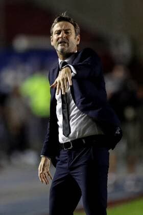 Panama coach Thomas Christiansen reacts today, in a match of the Concacaf qualifying rounds for the Qatar 2022 World Cup between Panama and El Salvador, at the Rommel Fernandez Gutierrez stadium, in Panama City, Panama, 16 November 2021. EFE Bienvenido Velasco Panama vs El Salvador !ACHTUNG: NUR REDAKTIONELLE NUTZUNG!  Copyright: xBienvenidoxVelascox AMDEP3471 20211117-fe25d95d93a1360d6379d6633476e281076cd226