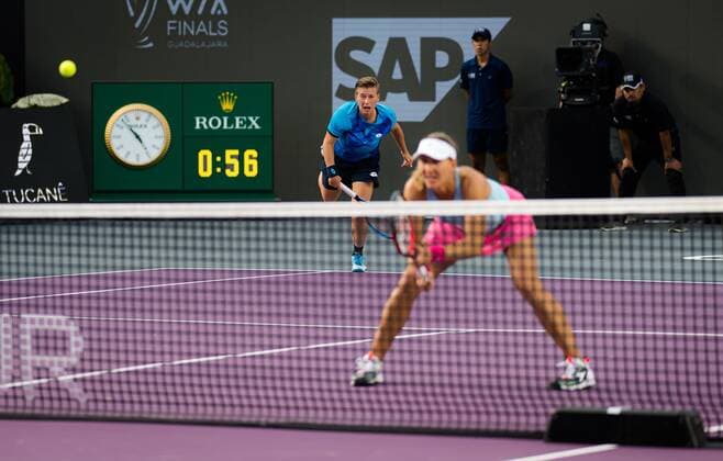 Mandatory Credit: Photo by Rob Prange Shutterstock (12596815dj) Demi Schuurs of the Netherlands & Nicole Melichar of the United States in action during the doubles semi-final at the 2021 Akron WTA, Tennis Damen Finals Guadalajara WTA tennis tournament Akron WTA Finals, Day 7, Tennis, Panamerican Tennis Center Guadalajara, Mexico - 16 Nov 2021 Akron WTA Finals, Day 7, Tennis, Panamerican Tennis Center Guadalajara, Mexico - 16 Nov 2021  Copyright: xRobxPrange Shutterstockx 12596815dj