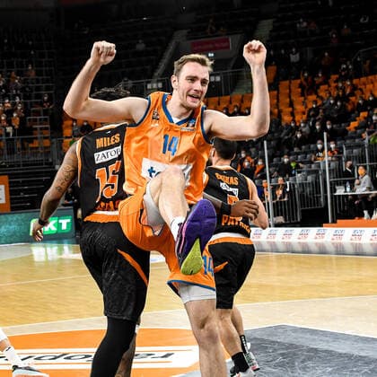 GER, EuroCup, ratiopharm Ulm vs Promitheas Patras 17.11.2021, ratiopharm arena, Neu-Ulm, GER, EuroCup, ratiopharm Ulm vs Promitheas Patras, im Bild Philipp Herkenhoff (Ulm, 14)
