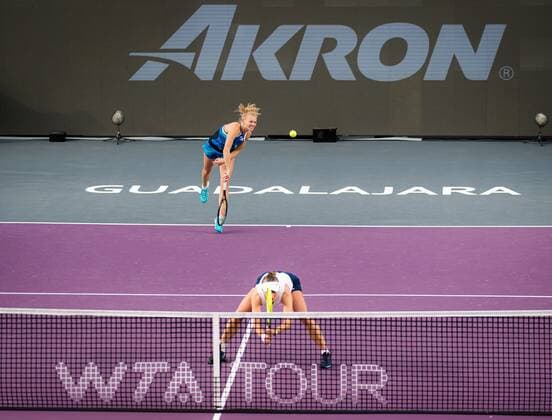 Mandatory Credit: Photo by Rob Prange Shutterstock (12596816b) Barbora Krejcikova of the Czech Republic & Katerina Siniakova of the Czech Republic in action during the doubles final of the 2021 Akron WTA, Tennis Damen Finals Guadalajara WTA tennis tournament Akron WTA Finals, Day 8, Tennis, Panamerican Tennis Center Guadalajara, Mexico - 17 Nov 2021 Akron WTA Finals, Day 8, Tennis, Panamerican Tennis Center Guadalajara, Mexico - 17 Nov 2021  Copyright: xRobxPrange Shutterstockx 12596816b