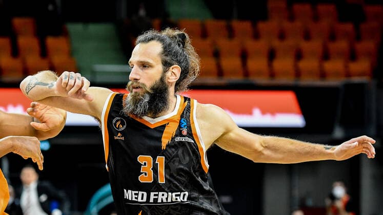 GER, EuroCup, ratiopharm Ulm vs Promitheas Patras 17.11.2021, ratiopharm arena, Neu-Ulm, GER, EuroCup, ratiopharm Ulm vs Promitheas Patras, im Bild Charis Giannopoulos (Patras, 31)