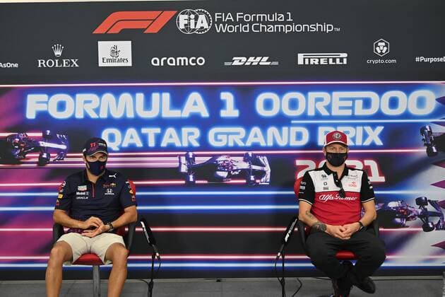 F1 Grand Prix of Qatar 11 Sergio Perez (MEX, Red Bull Racing), 7 Kimi Raikkonen (FIN, Alfa Romeo Racing ORLEN), F1 Grand Prix of Qatar at Losail International Circuit on November 18, 2021 in Doha, Qatar. (Photo by ANDREJ ISAKOVIC AFP FIA Pool via HOCH ZWEI) Doha Qatar Poolfoto HOCH ZWEI Pool AFP ,EDITORIAL USE ONLY