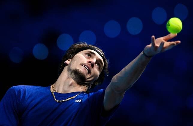 Italy Tennis ATP, Tennis Herren Finals Zverev - Hurkacz 6698906 18.11.2021 Germany s Alexander Zverev serves a ball during the group stage singles tennis match of the ATP Finals against Poland s Hubert Hurkacz at the Pala Alpitour venue in Turin, Italy. Alexey Filippov Sputnik Turin Italy  Copyright: xAlexeyxFilippovx