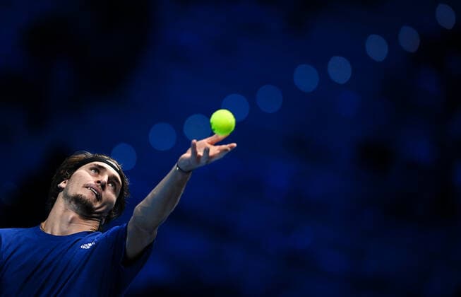 Sport Bilder des Tages Italy Tennis ATP, Tennis Herren Finals Zverev - Hurkacz 6698967 18.11.2021 Germany s Alexander Zverev serves a ball during the group stage singles tennis match of the ATP Finals against Poland s Hubert Hurkacz at the Pala Alpitour venue in Turin, Italy. Alexey Filippov Sputnik Turin Italy  Copyright: xAlexeyxFilippovx