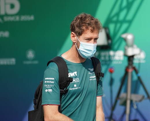 Formula 1 Ooredoo Qatar Grand Prix 2021 18.11.2021, Losail International Circuit, Doha, Formula 1 Ooredoo Qatar Grand Prix 2021 ,im Bild Sebastian Vettel (DEU), Aston Martin Cognizant Formula One Team