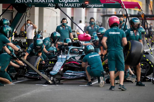 Aston Martin Cognizant F1 Team during pit stop practice, F1 Grand Prix of Qatar at Losail International Circuit on November 18, 2021 in Doha, Qatar. (Photo by HOCH ZWEI) Doha Qatar