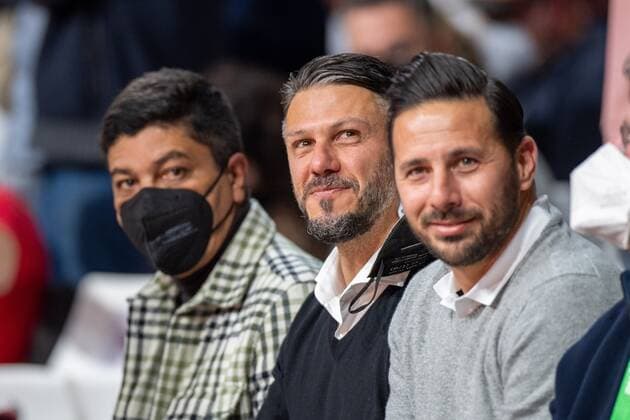 Sport Bilder des Tages Martin Demichelis (Trainer FC Bayern II), FC Bayern Basketball vs. Panathinaikos Athen, Euroleague, 18.11.2021 Muenchen Bayern Deutschland